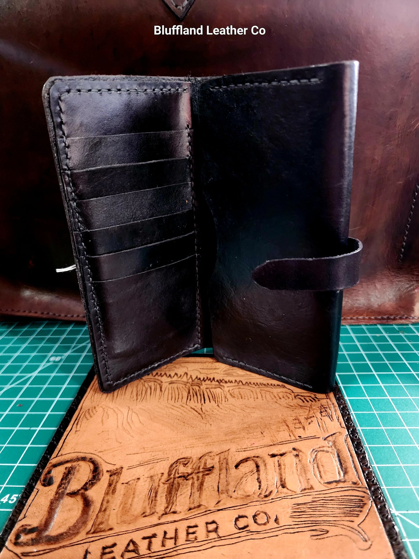 Handcrafted Full-Grain Leather Phone Wallet – Black – Designed for Samsung Galaxy S22 or Similar-Sized Phones