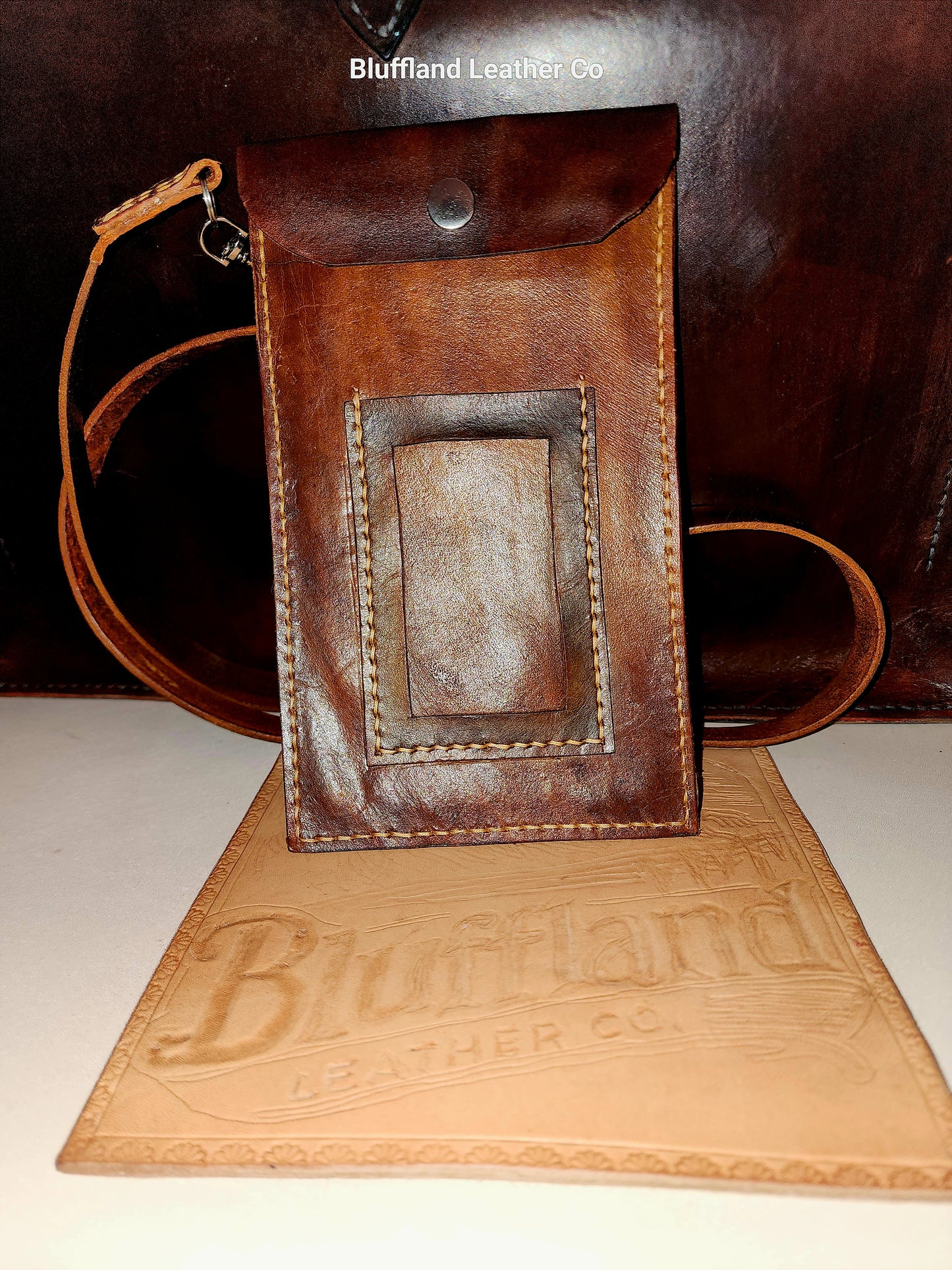 Leather Cell Phone Handbag – Compact & Functional - Honey